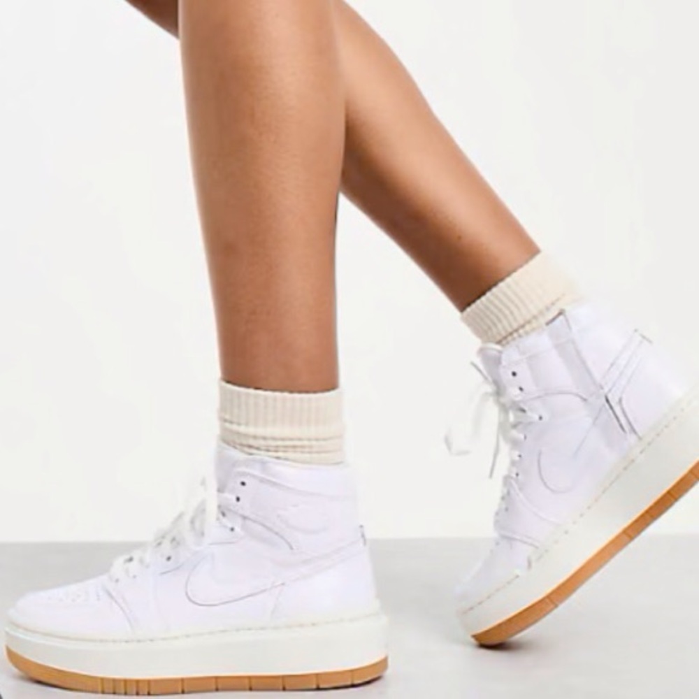 Air Jordan 1 - Picture 5 of 5